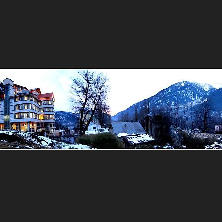 Hotel Out Town Manāli Εξωτερικό φωτογραφία