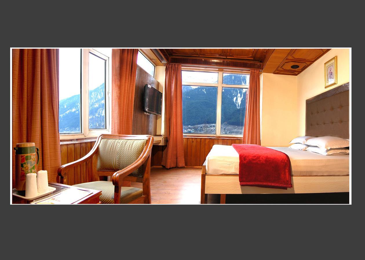 Hotel Out Town Manāli Εξωτερικό φωτογραφία