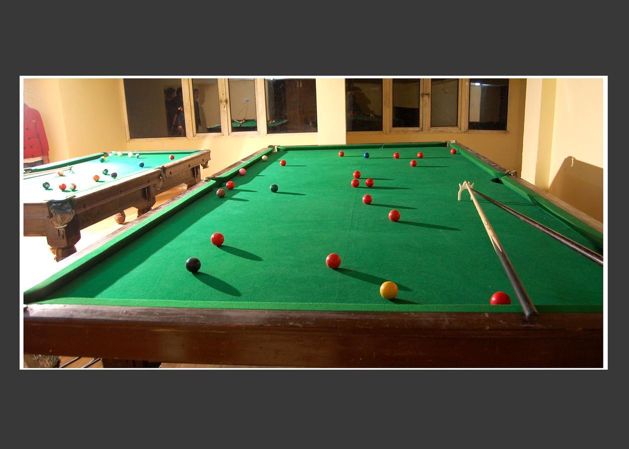 Hotel Out Town Manāli Εξωτερικό φωτογραφία